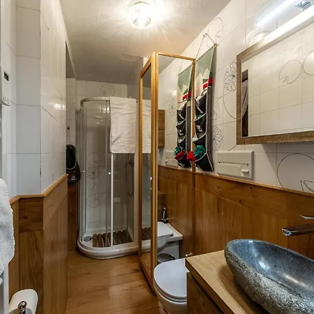 아파트 Maison Claude - Relax E In Un'oasi Di Pace - Cour 0247 쿠르마예